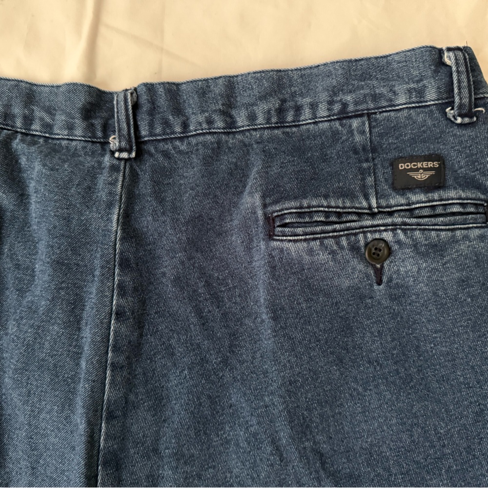 Mens Vintage Dockers Denim Pleated Front Shorts‎ size 38 - Picture 5 of 5
